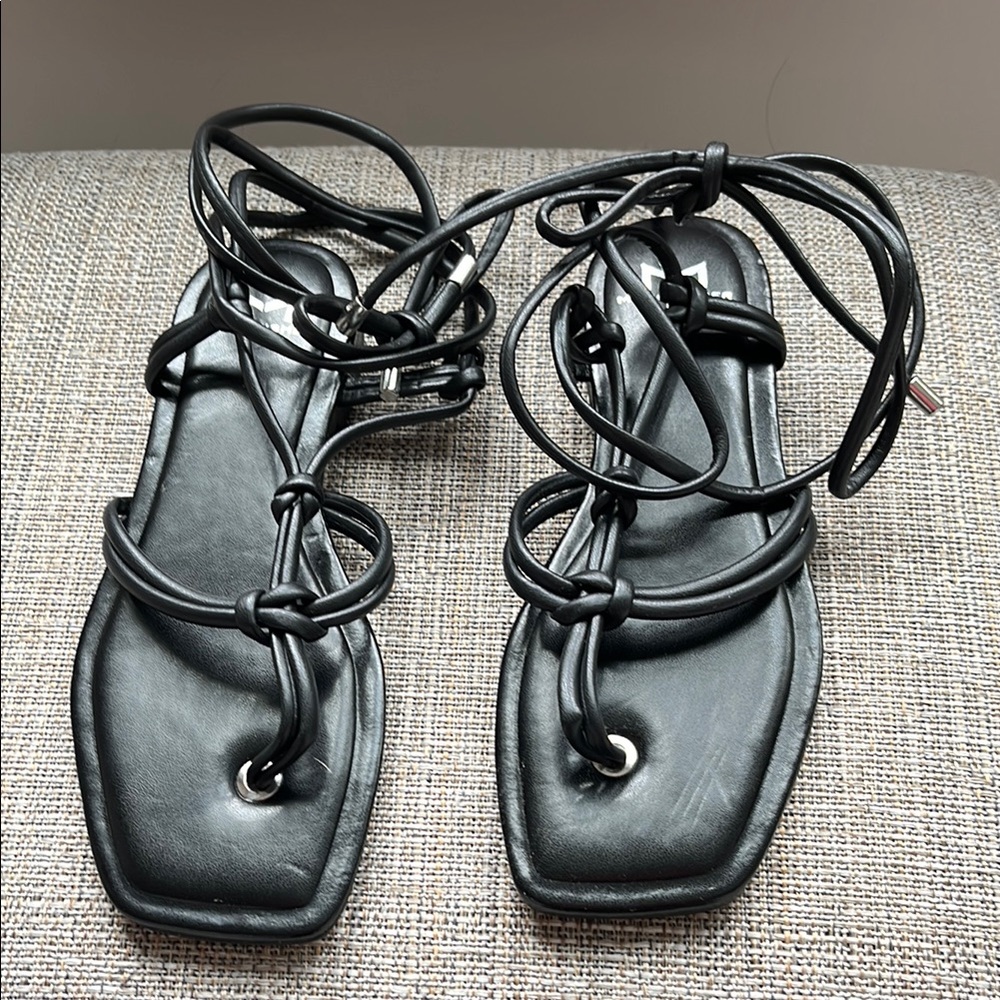 NWOB Black Marc Fisher Ankle Tie Sandals 5M